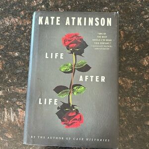 📚 5/$15 book bundle: Life After Life by Kate Atkinson